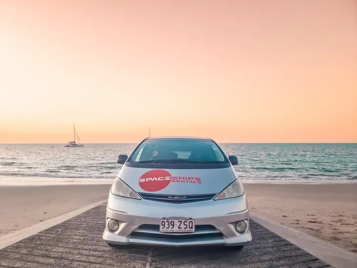 spaceships australia campervan rental