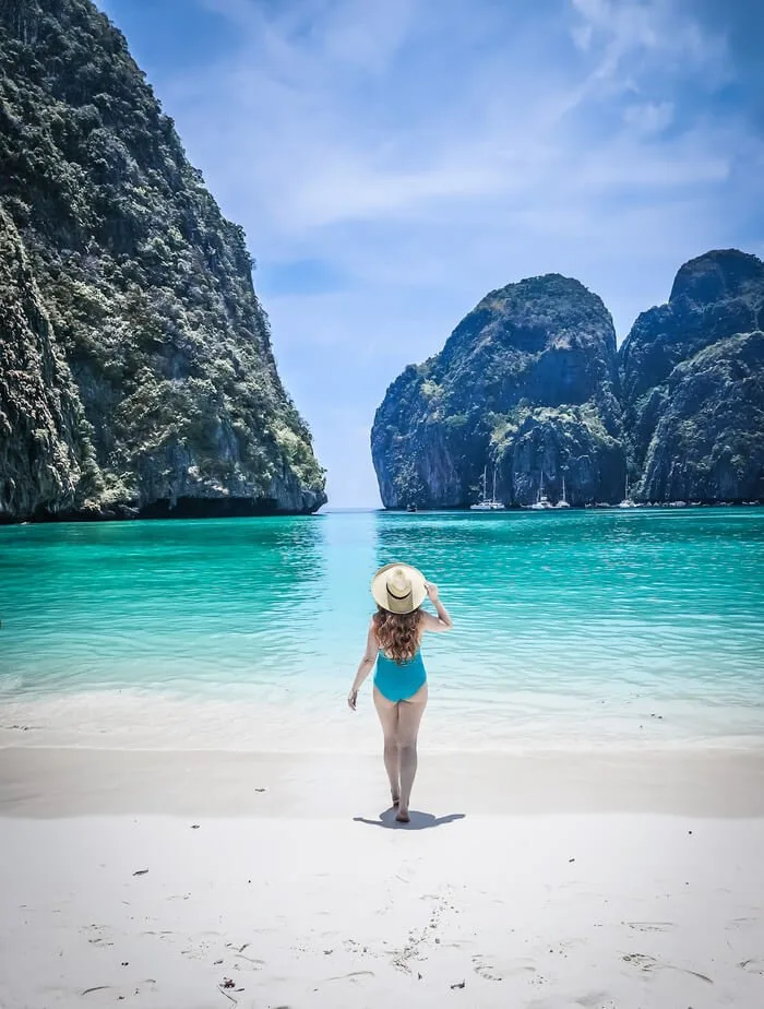 maya bay beach phi phi lei