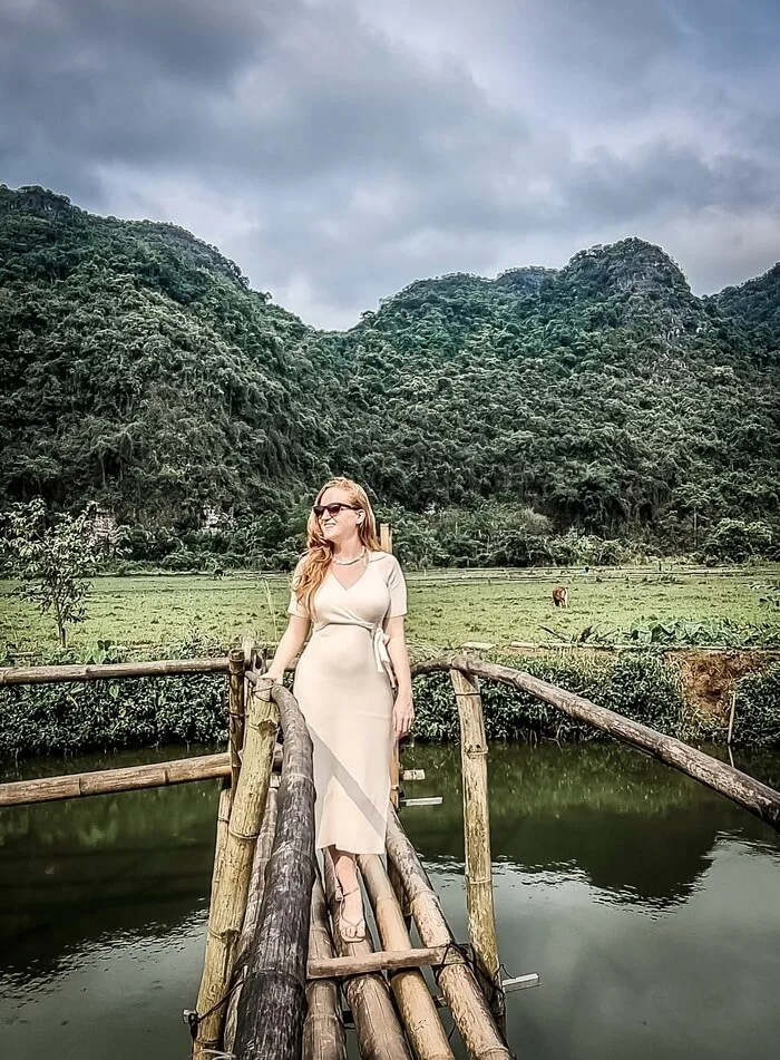 paradise cruise halong bay lan ha bay overnight vietnam viet hai village
