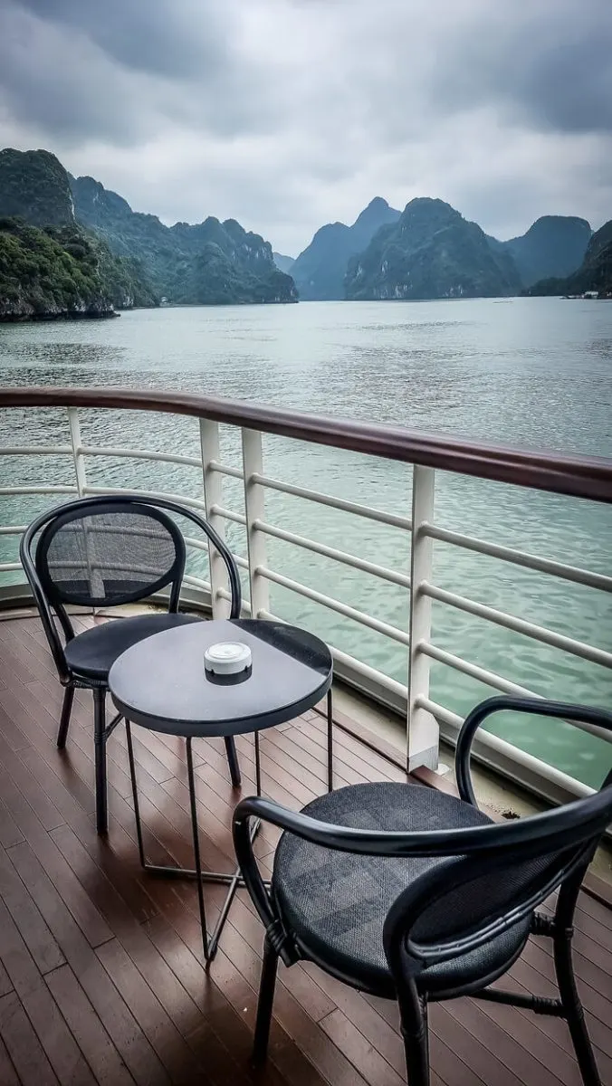 paradise cruise halong bay lan ha bay overnight vietnam