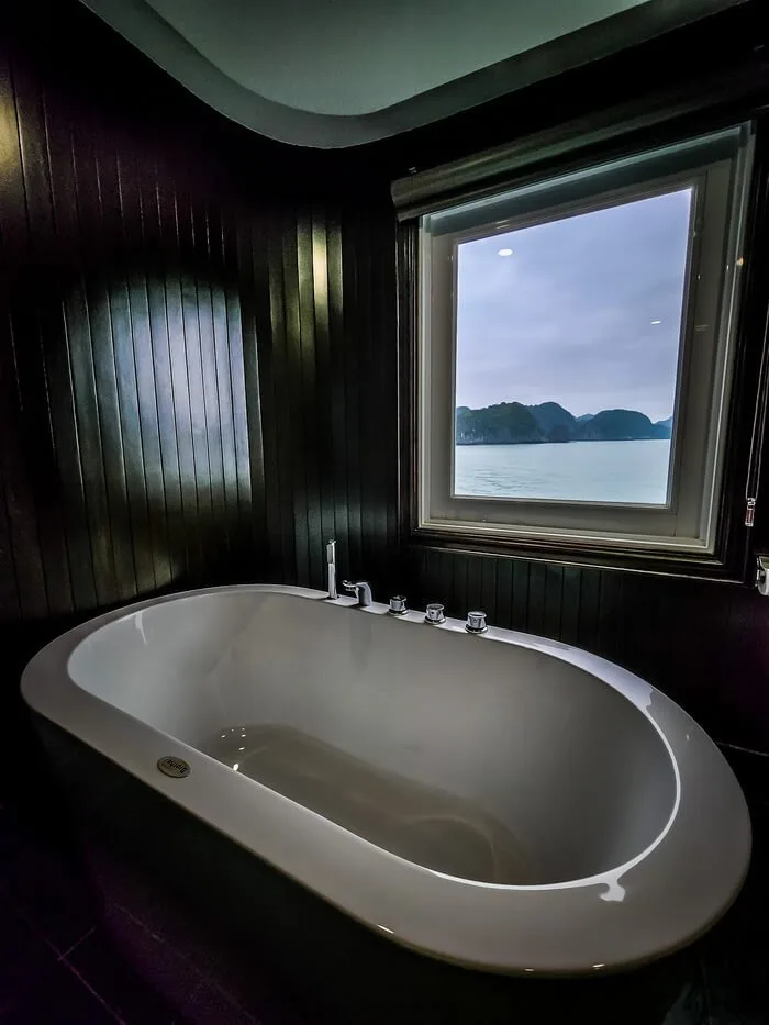 paradise cruise halong bay lan ha bay overnight vietnam
