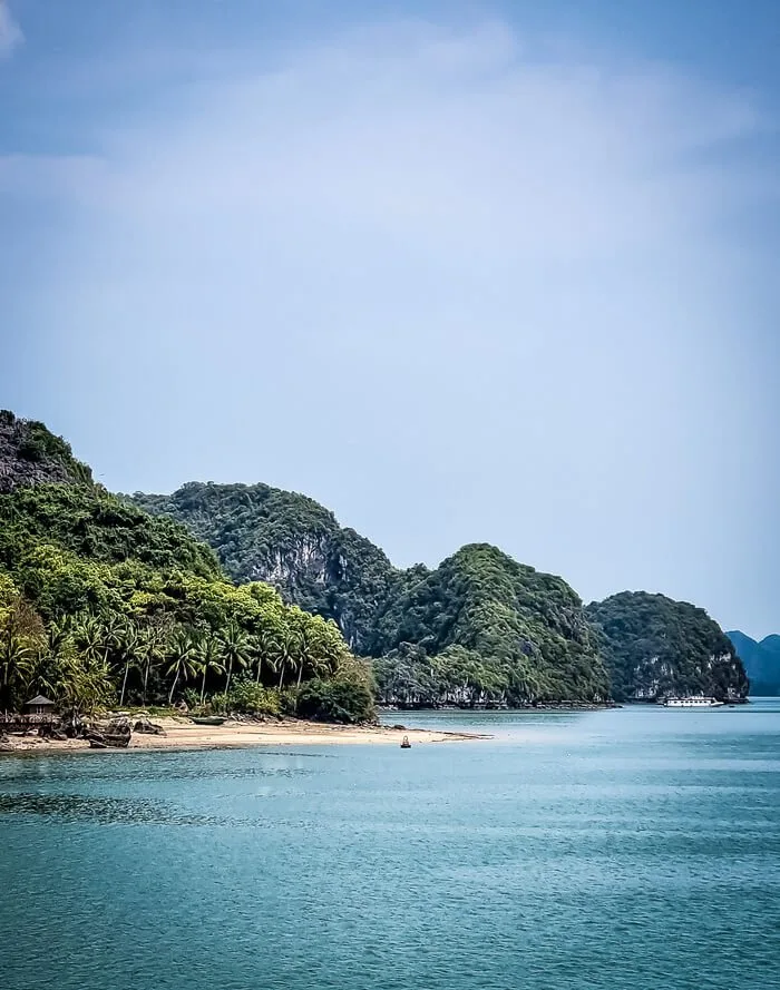 paradise cruise halong bay lan ha bay overnight vietnam