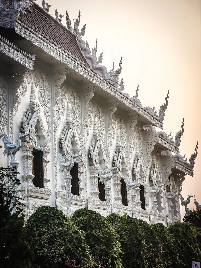 Wat Huay Pla Kang Chiang Rai Goddess of Mercy buddha temple