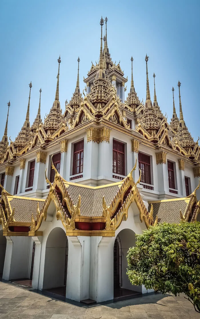 Wat Ratchanatdaram (Loha Prasat) Bangkok
