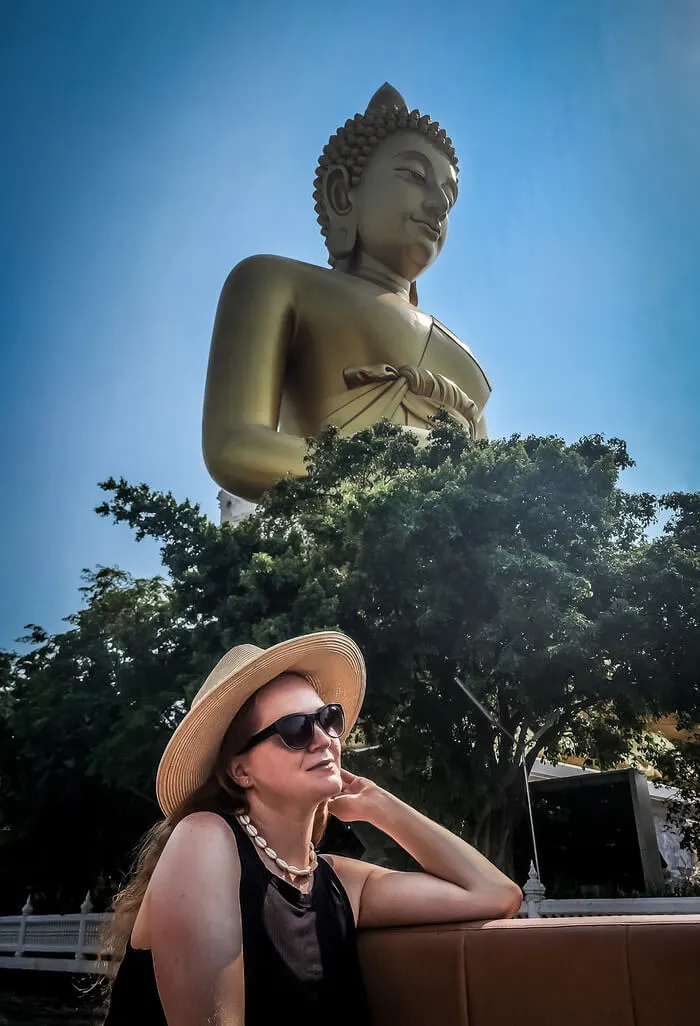 big golden buddha bangkok