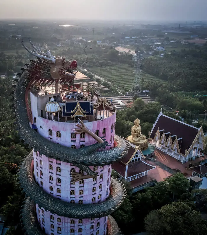 the dragon temple bangkok wat sam phran 